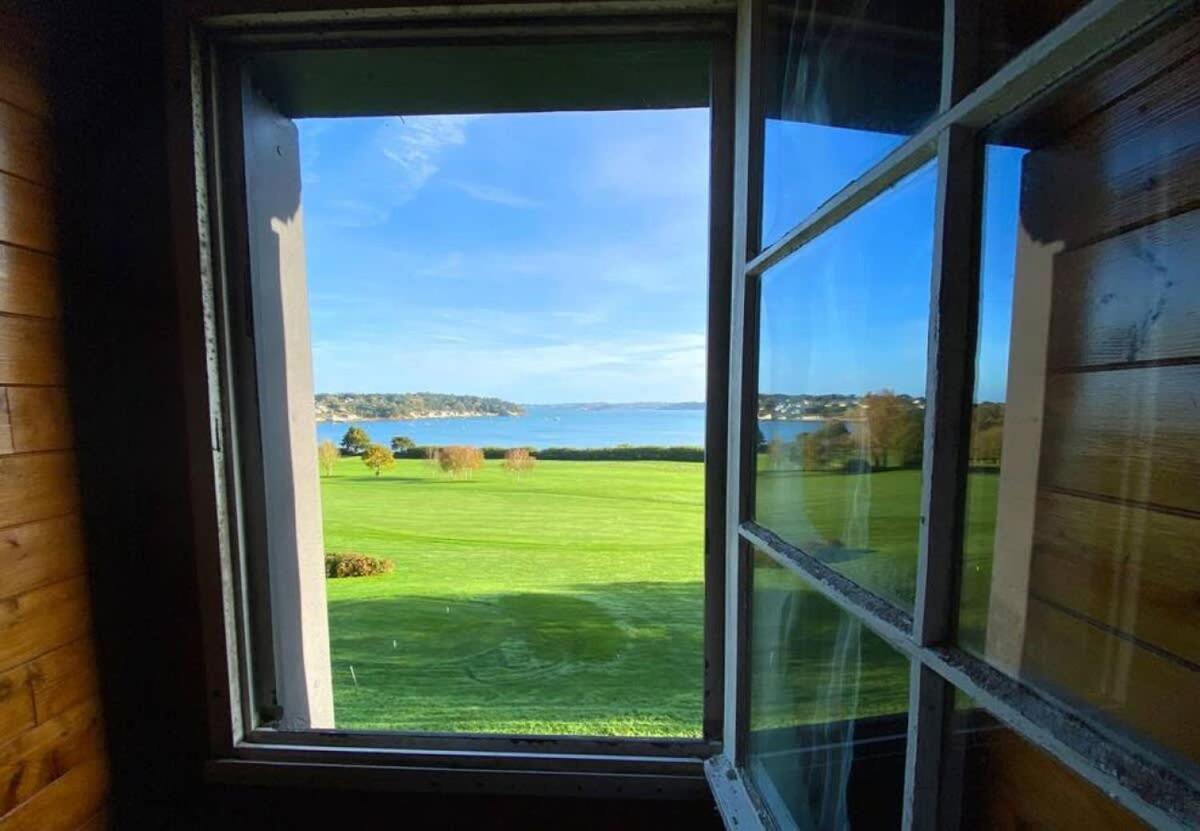 House On The Golf Course With Sea Views Βίλα Carantec Εξωτερικό φωτογραφία